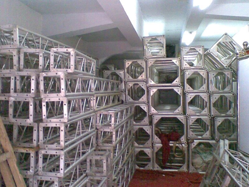制作工廠一角 